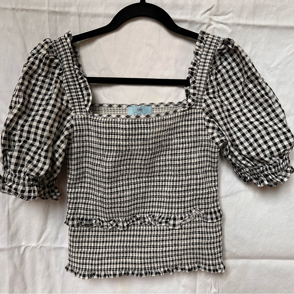 CeCe Black and White Checkered Puff Sleeve Blouse